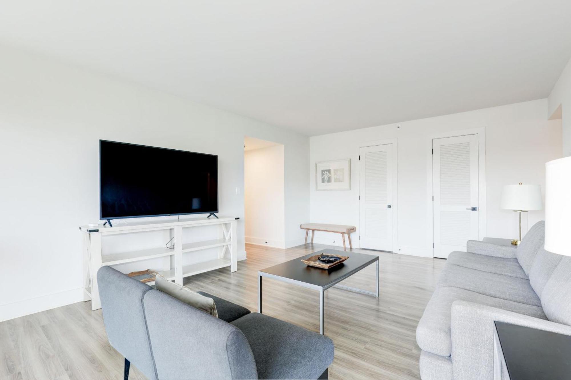 2Br Executive Apartment In Prime Location Arlington Luaran gambar